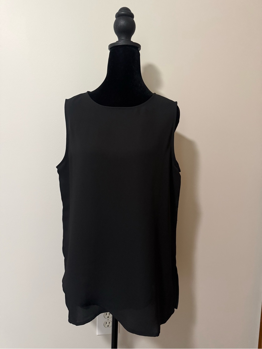 Chico's Black Sleeveless Layered  Top